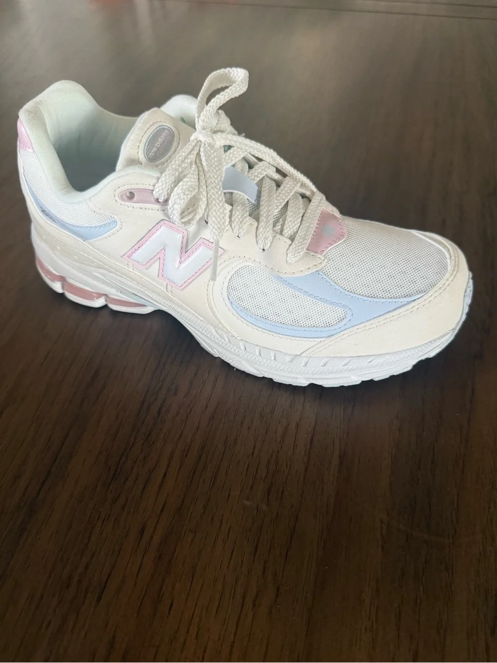 New Balance White and Light Pink Women's Running Sneaker